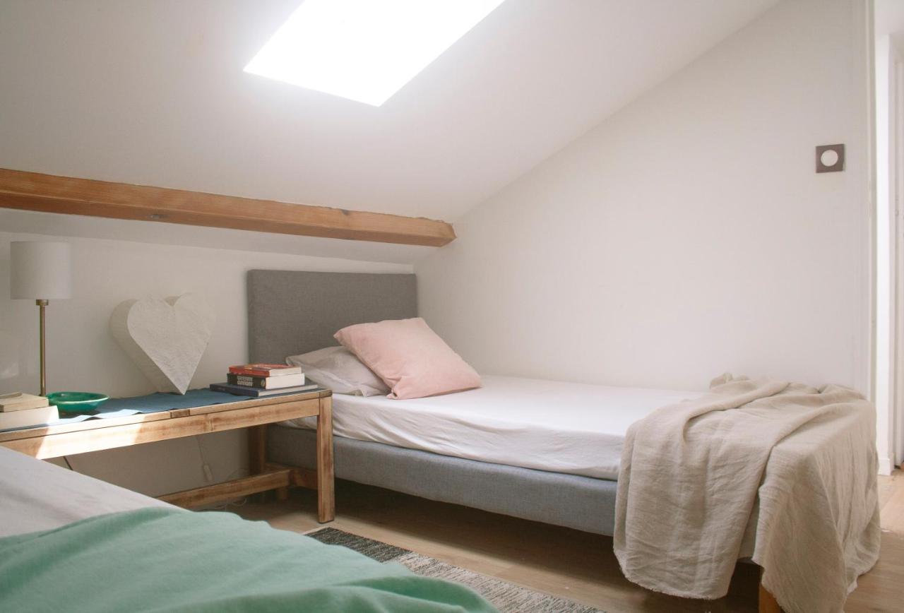 Maison Calme - Frontiere Montagne Et Privatunterkunft